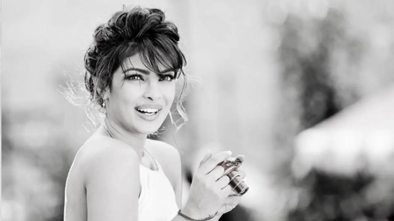 Priyanka Chopra, Artis Bollywood Pertama yang Sukses di Hollywood
