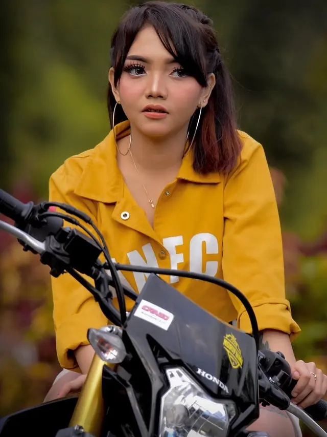 Potret pesona Syahiba Saufa