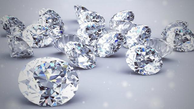 Victoria's Secret in Paris (0a)