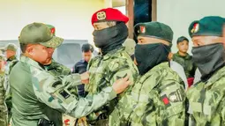Resmikan Fasilitas Pertahanan, Panglima TNI Naikan Pangkat 23 Prajurit