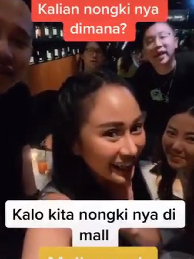 Sedang Viral, Ini 6 Potret Selebgram Denise Chariesta yang Curi Perhatian