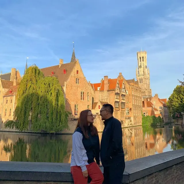 Potret Romantis Franky Sihombing dan Feby Febiola