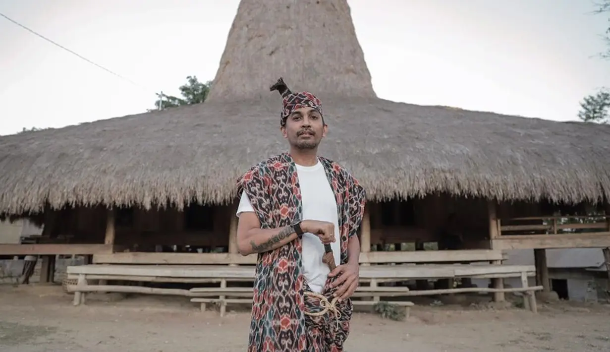 Kepergian Glenn tentu meninggalkan sejuta kenangan. Terlebih dengan lagu-lagunya yang indah dengan kata-kata sangat puitis. Glenn meninggal dunia dalam usia 44 tahun dan kabarnya ia mengidap penyakit meningitis. (Instagram/glennfredly)