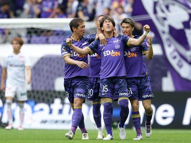 Sanfrecce Hiroshima ada di puncak, unggul selisih gol dari Machida, jadi tim tersubur musim ini, paling sedikit kalah, dan sedang dalam rentetan tujuh kemenangan beruntun. (Dok. J League)