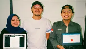 Kisah Numan, Keliling Indonesia Demi Bimbing Skripsi Gratis