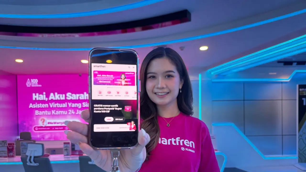 Smartfren kini memiliki asisten virtual AI berbasis chat, Sarah, yang mampu menjawab berbagai pertanyaan pelanggan