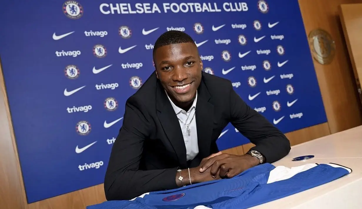 Gelandang berusia 21 tahun itu telah menyetujui kontrak delapan tahun di Stamford Bridge, dengan opsi satu tahun lagi. (FOTO: twitter.com/MoisesCaicedo55)