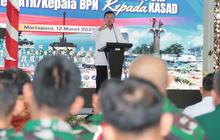 Janji Jaga Aset TNI, Menteri Nusron Serahkan 42 Sertipikat untuk Puslatpur, Terluas se-Asia