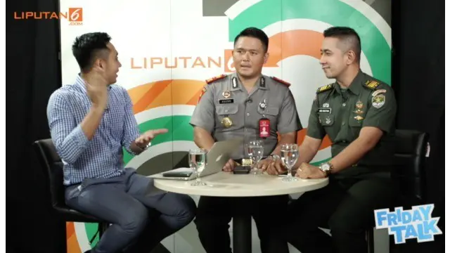 FRIDAY TALK - Aparat Beken di Social Media