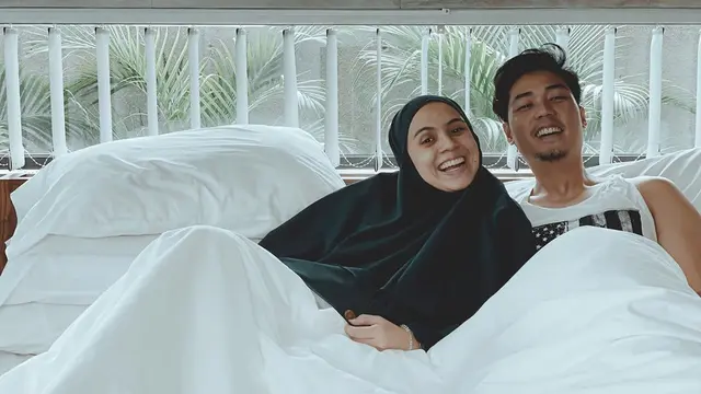Tetap Cantik , Ini 5 Potret Nycta Gina Saat Berpakaian Sederhana