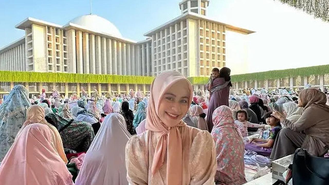 6 Potret Terbaru Betari Ayu Pemeran Zahro di Para Pencari Tuhan Jilid 13 Tahun 2020, Makin Anggun dan Stylish