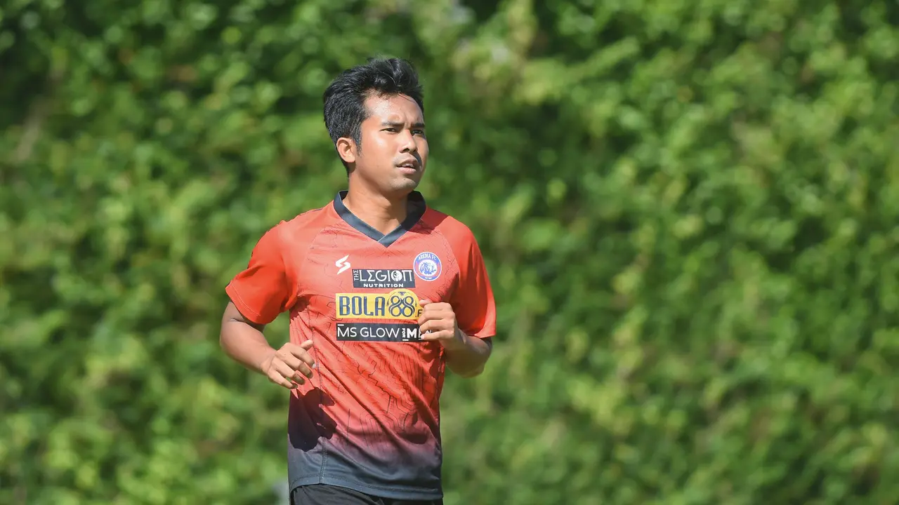 Bek kiri Arema Didik Ariyanto