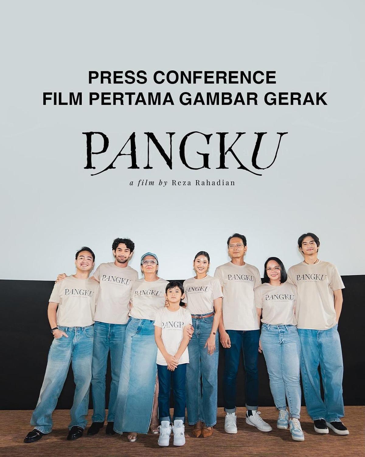 Reza Rahadian Debut Sebagai Sutradara, Simak Sinopsis dan Deretan Pemain&nbsp;Film&nbsp;'PANGKU'