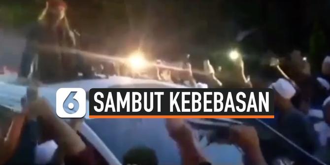 VIDEO: Viral Ribuan Jamaah Sambut Kebebasan Habib Bahar Bin Smith