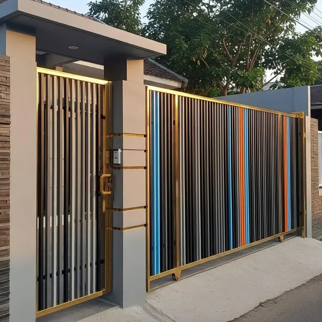 Pagar Rumah dari Besi Daur Ulang tapi Tetap Mewah