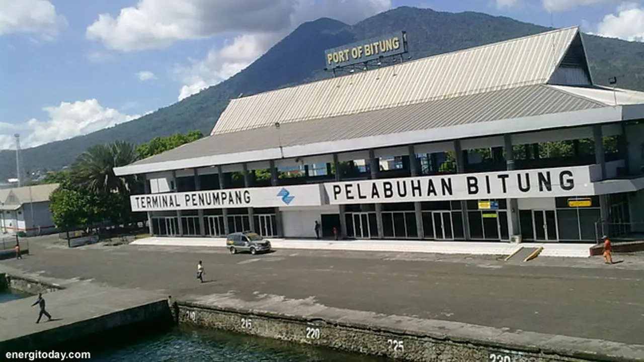 pelabuhan-bitung130801b.jpg