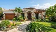 8 Fasad Bergaya Mediterranean Modern untuk Iklim Tropis, Perpaduan Elegan antara Estetika dan Kenyamanan