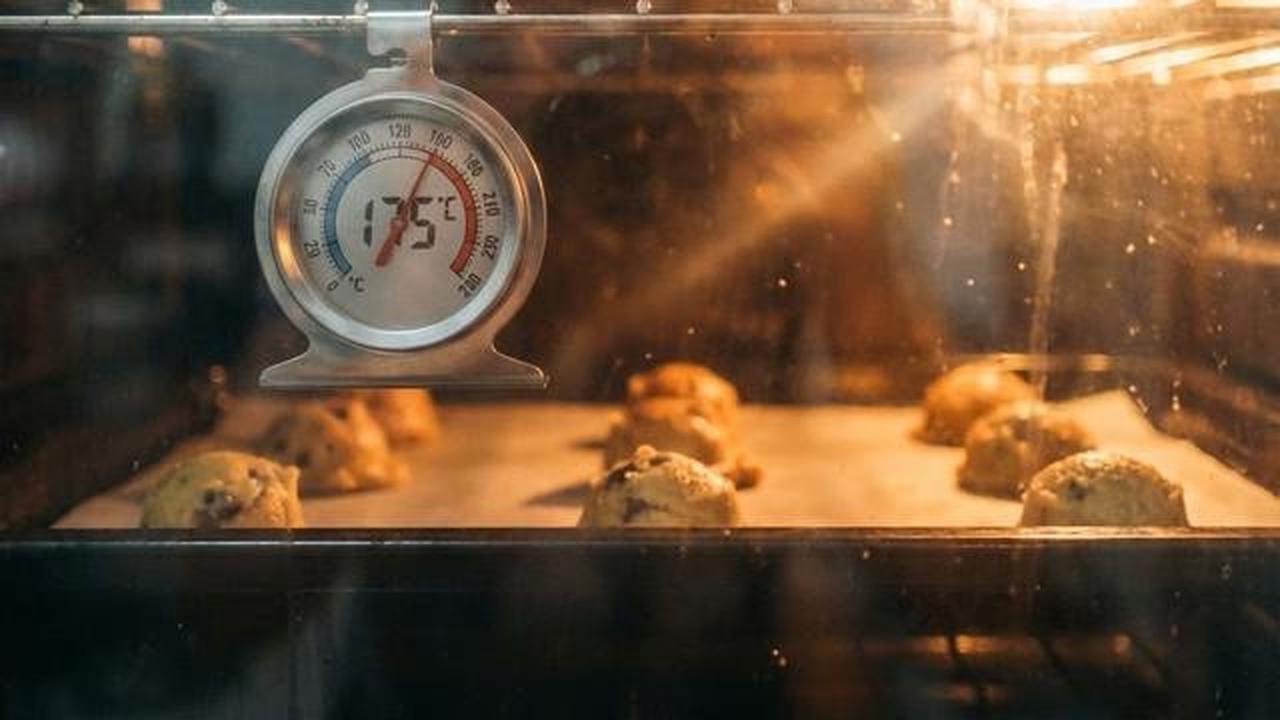 7 Rahasia Nastar Lembut dan Tidak Gosong Meski Pakai Oven Rumahan, Tekstur Lumer dan Warna Cantik Merata