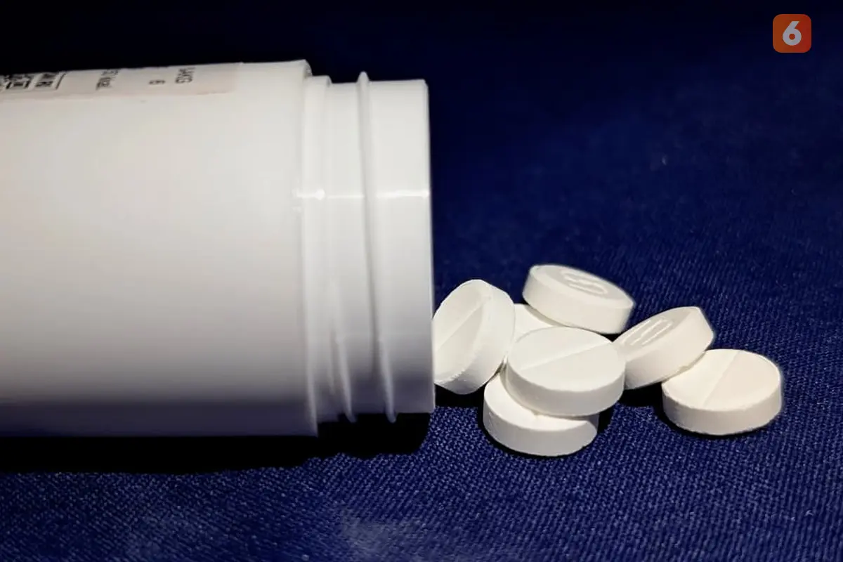 Minum Obat Anti Nyeri Usai Operasi Penggantian Sendi Lutut, Dokter: Enggak Boleh Ya