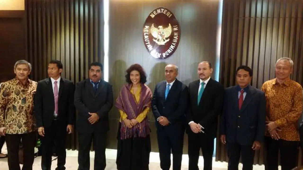 Kementerian Kelautan dan Perikanan (KKP) melakukan menjalin kerja sama pemberantasan pencurian ikan (illegal fishing) dengan Timor Leste.