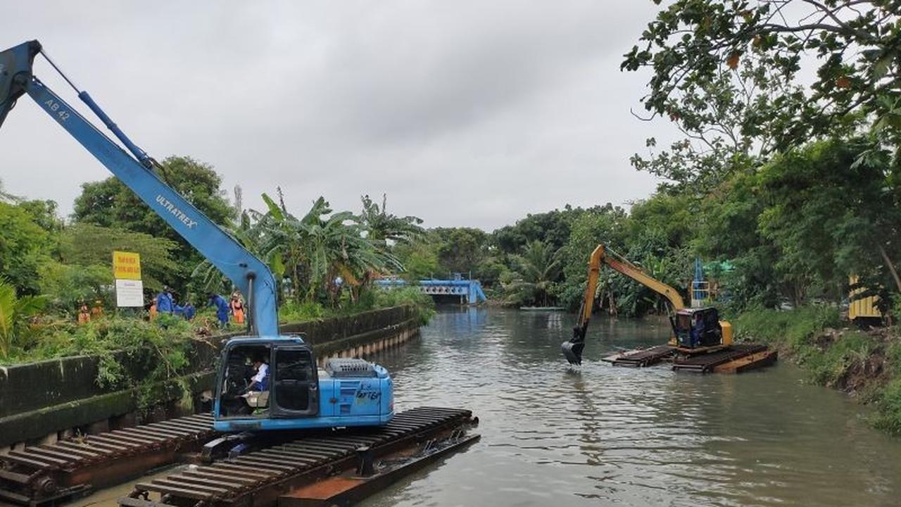Warga Kembangan Desak Pembangunan Turap Kali Sepak untuk Antisipasi Banjir