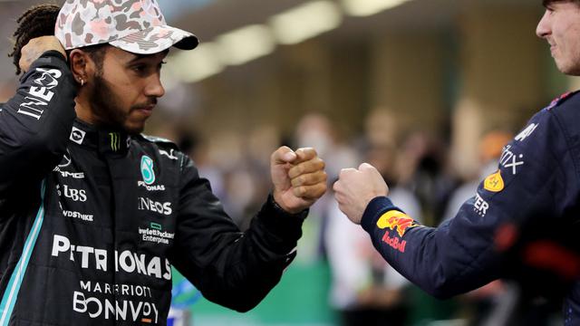 Lewis Hamilton dan Max Verstappen