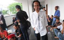 Tiga kali sidang tuntutan ditunda, Mandra ngaku happy-happy saja