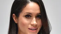 Meghan Markle Diam-Diam Jalani Pembaptisan