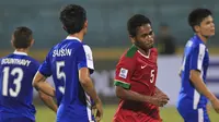 Pemain Indonesia's Rizki Ramdani Lestaluhu usai mencetak gol ke gawang Laos (Reuters)
