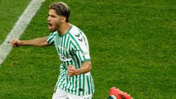 Berhadapan dengan Real Betis di Polandia, Chelsea tertinggal lebih dulu dari wakil Spanyol itu setelah Abde Ezzalzouli berhasil mencetak gol pada menit ke-9. Tampak dalam foto, penyerang Real Betis Abde Ezzalzouli merayakan gol pembuka saat pertandingan Final UEFA Conference League 2024/2025 melawan Chelsea di Tarczynski Arena, Wroclaw, Polandia, Rabu 28 Mei 2025 waktu setempat atau Kamis (29/5/2025) dini hari WIB. (Wojtek RADWANSKI/AFP)