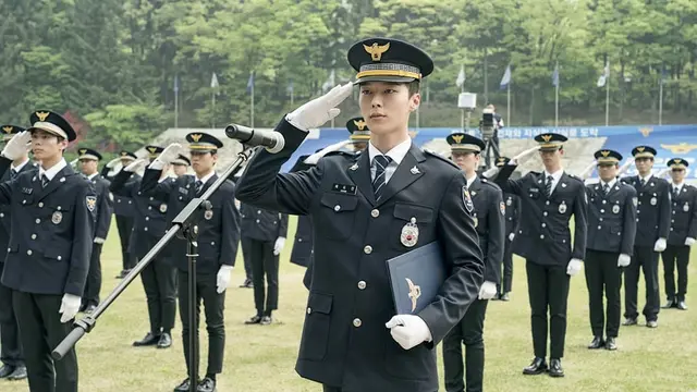 Jang Ki Yong dalam Come and Hug Me (MBC via Soompi)