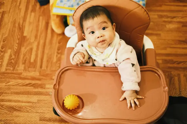Perbedaan Toddler dengan Fase Usia Lainnya