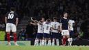 Blunder Maguire membuat skor pertandingan kembali ketat jadi 1-2. Namun beruntung buat Maguire karena Inggris bisa kembali menjauh berkat gol Harry Kane pada menit ke-81 yang membuat laga berakhir dengan skor 3-1. (AP PhotoScott Heppell)