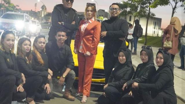 Sosok Fenny Frans Istri Supir Angkot di Makassar Dapat Arisan Rp2,5 Miliar. foto: foto: Facebook 'Fenny Frams'