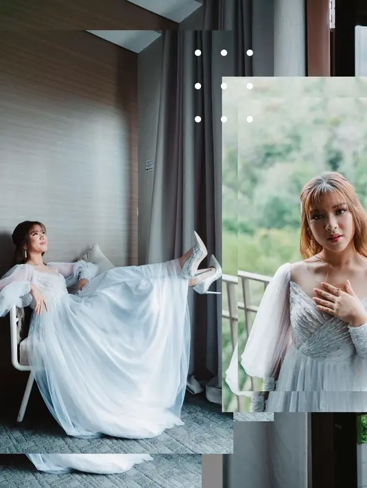 Tak kalah luar biasa penampilan Tiara Andini dalam foto ini. Dress yang satu ini memiliki warna putih, berlengan panjang dan flowy, dengan detail bagian dada yang berbentuk hati. Tak hanya seperti princess, di sini, Tiara bak pengantin. Foto: Instagram.