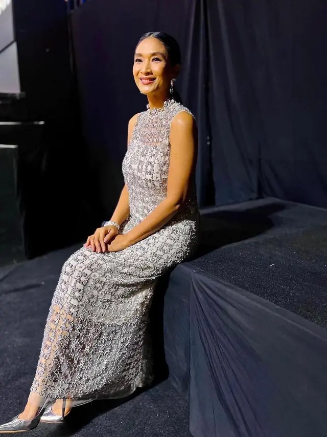 Inspirasi dress Happy Salma