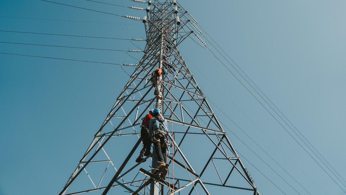 Listriki Daerah Terpencil, PLN Siap Bangun Green Super Grid Sepanjang 47.758 KMS