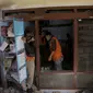 Program bedah rumah di Surabaya diawali dengan menyasar 74 rumah. (Dian Kurniawan/Liputan6.com)