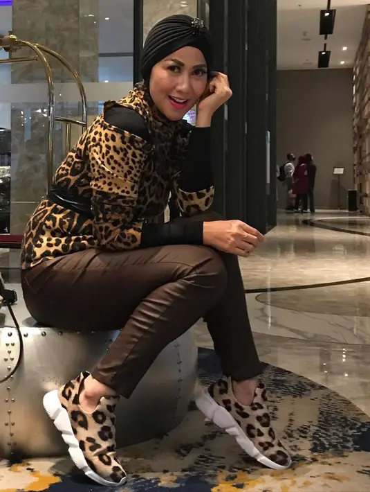 Venna Melinda Berhijab (Instagram/vennamelindareal)