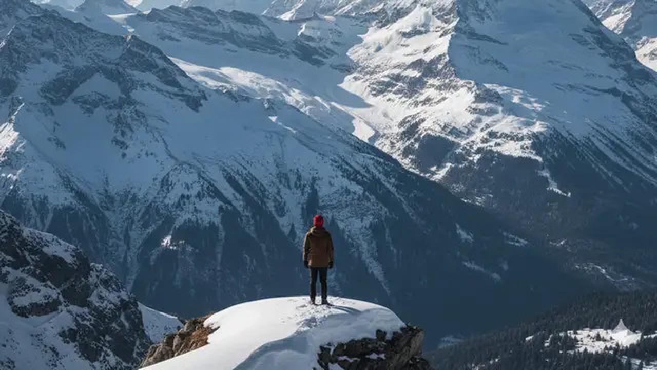 7 Prompt Gemini AI Paling Viral untuk Edit Foto Liburan di Swiss, Tampilan Sinematik Pegunungan Alpen hingga Danau Biru