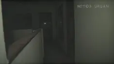 Sosok gaib Nyai Kencono Wungu konon kerap menampakan wujudnya dirumah kosong ini apabila terusik keberadaanya dan kerap menggoda warga 
