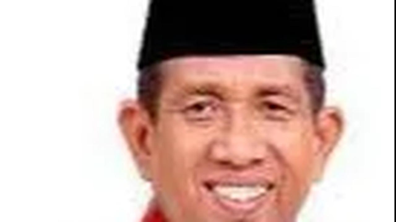TOP NEWS: PDIP Ngotot Desak Jenderal Polisi Soal Baliho | Firli Malu Tutup Muka Usai Diperiksa