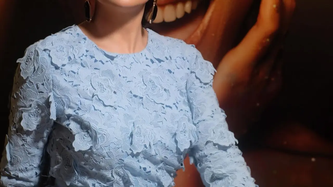 Inspirasi Baju Brokat ala Marshanda