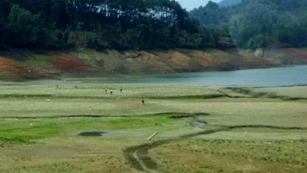 Ini waduk terbesar di Kebumen yang dilanda kekeringan parah