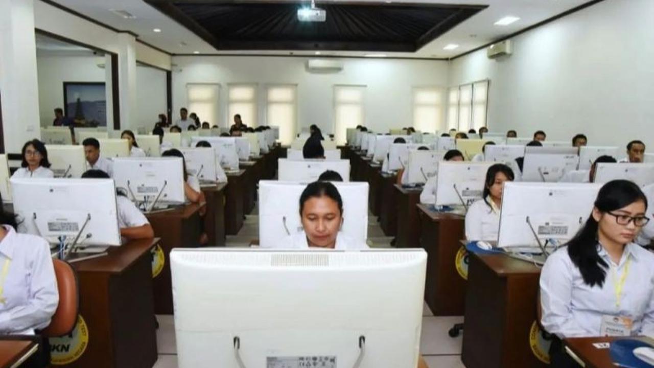 1.957 CPNS Mengundurkan Diri: DPR Minta Pemerintah Evaluasi Kebijakan Penempatan