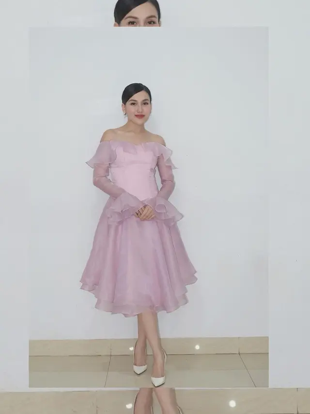 6 Potret Adu Gaya Kembar Ibu Anak Ayu Ting Ting-Bilqis dan Gisella Anastasia-Gempi Tampil di Acara yang Sama