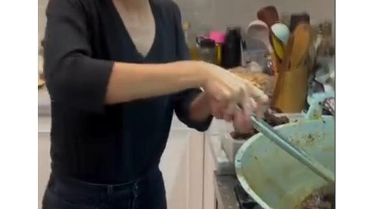 6 Potret BCL Masak Rendang Jelang Lebaran 2026, Tradisi Tahunan Bareng Keluarga