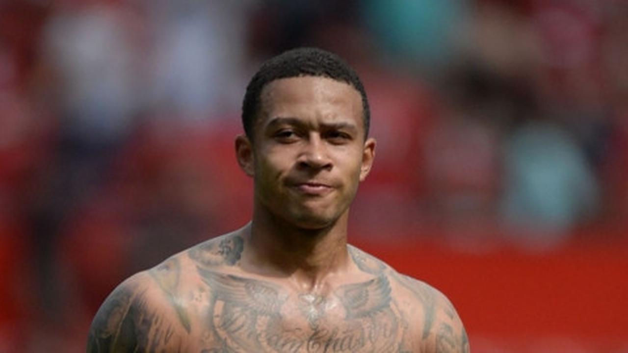 Blind: Memphis Depay tak beri kontribusi pada tim