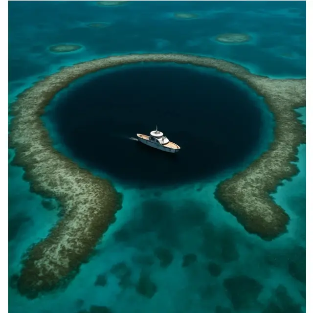 Penemuan di Dasar 'Great Blue Hole' Bikin Penyelam Merinding, Tetap Jadi Misteri