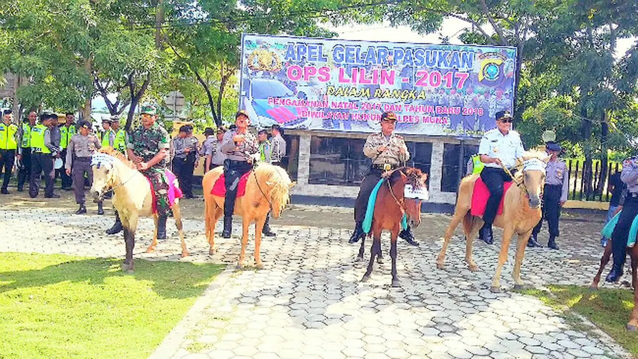 Kuda Mini Kawal Perayaan Natal dan Tahun Baru di Sulawesi Tenggara